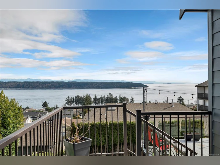 241 S Alder Street, Campbell River, BC, V9W 2M9 - 10