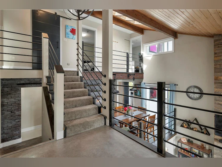 241 S Alder Street, Campbell River, BC, V9W 2M9 - 29