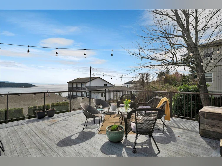 241 S Alder Street, Campbell River, BC, V9W 2M9 - 3