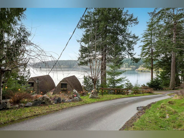 774 Cliffe Road, Quadra Island, BC, V0P 1N0 - 36