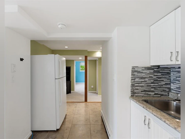 3855 Seaton Street, Saanich, BC, V8Z 3W7 - 46