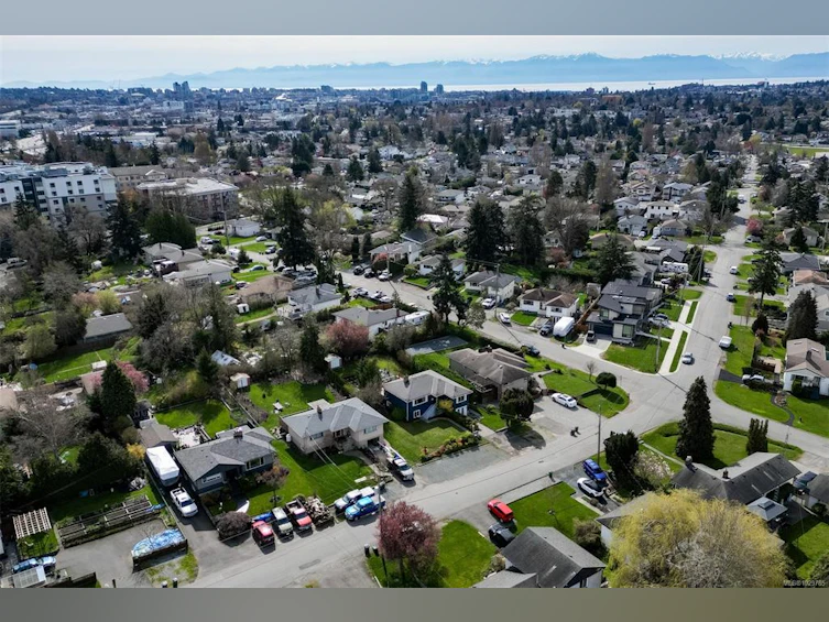 3855 Seaton Street, Saanich, BC, V8Z 3W7 - 78