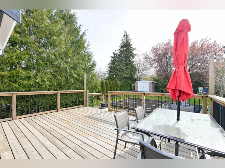 3855 Seaton Street, Saanich, BC, V8Z 3W7 - 24