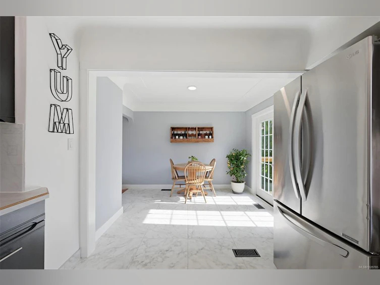 3855 Seaton Street, Saanich, BC, V8Z 3W7 - 18