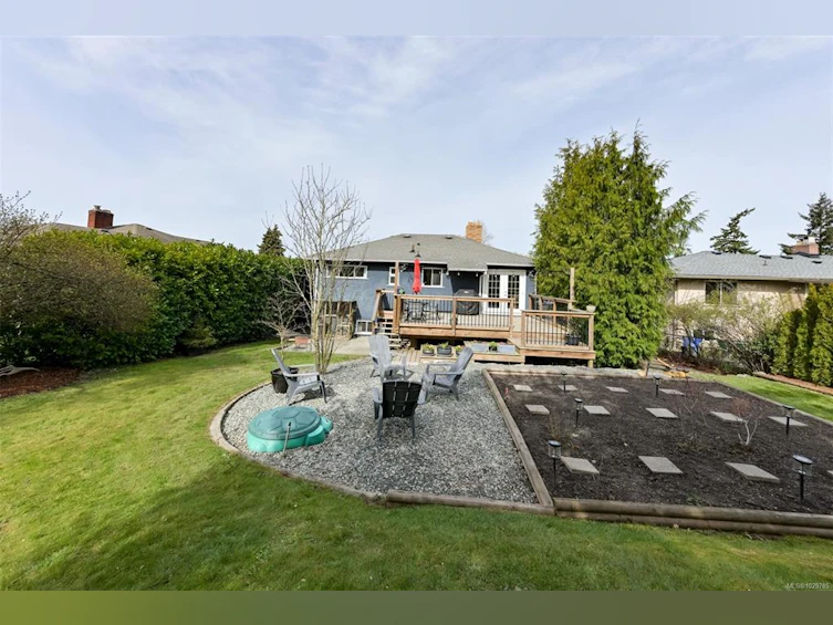 3855 Seaton Street, Saanich, BC, V8Z 3W7 - 67
