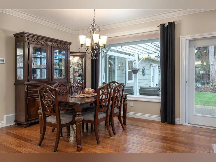 3936 Creekside Drive, Bowser/Deep Bay, BC, V0R 1G0 - 7