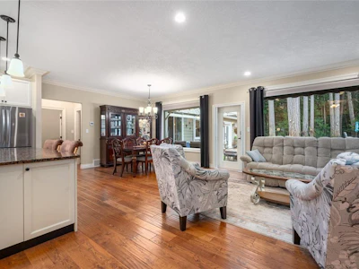 3936 Creekside Drive - 2