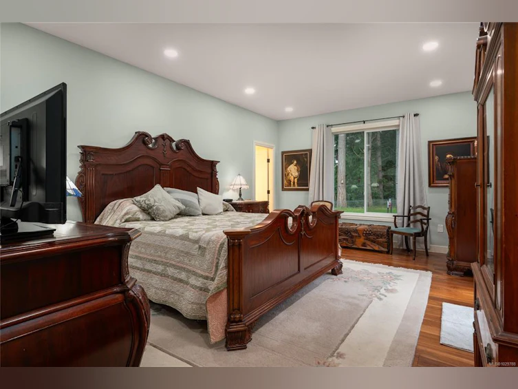 3936 Creekside Drive, Bowser/Deep Bay, BC, V0R 1G0 - 15