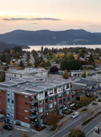 508 7162 West Saanich Road