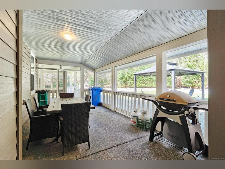 10011 Youbou Road, Youbou, BC, V0R 3E1 - 23