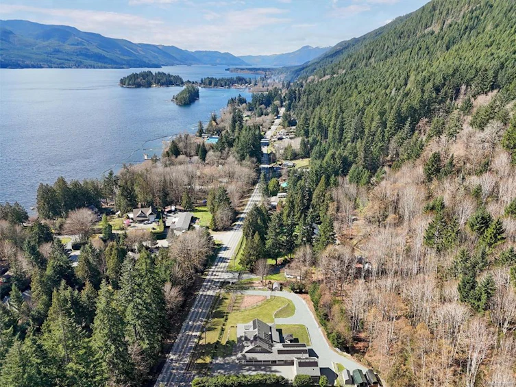 10011 Youbou Road, Youbou, BC, V0R 3E1 - 72
