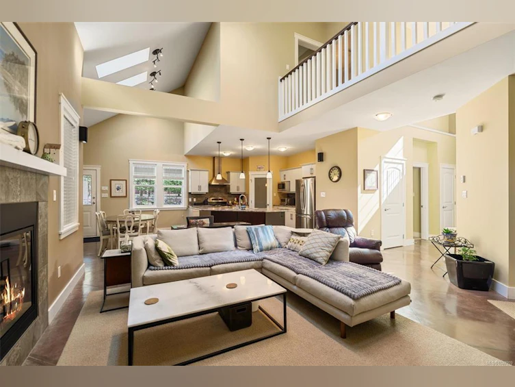 10011 Youbou Road, Youbou, BC, V0R 3E1 - 15