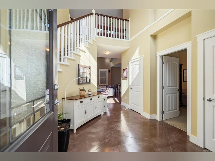10011 Youbou Road, Youbou, BC, V0R 3E1 - 11