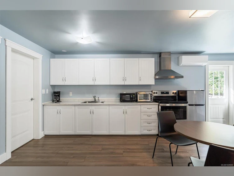 10011 Youbou Road, Youbou, BC, V0R 3E1 - 54