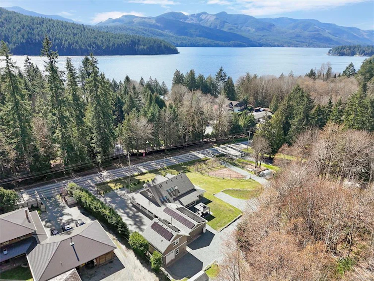 10011 Youbou Road, Youbou, BC, V0R 3E1 - 5