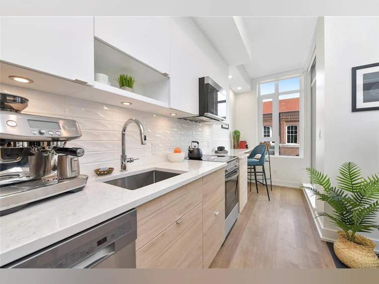 601-1628 Store Street, Victoria, BC, V8W 0H1 - 26