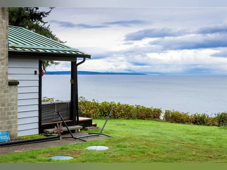 4-4375 Kelsey Road, Bowser/Deep Bay, BC, V0R 1G0