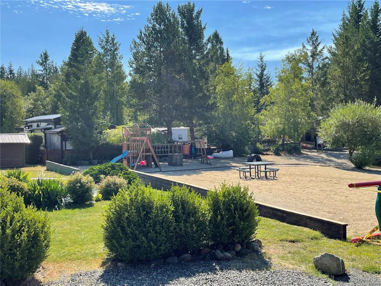 C-11-2650 Turnbull Road, Qualicum Beach, BC, V0R 1G0 - 4
