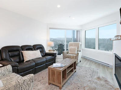 212-1320 Henry Road - 5