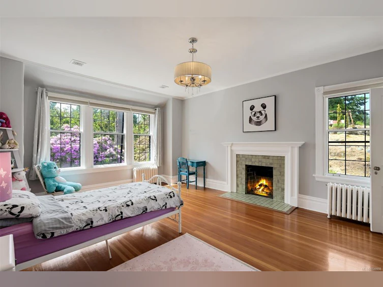 1630 York Place, Oak Bay, BC, V8R 5X2 - 57