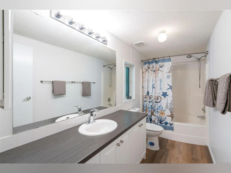 76-971 Douglas Avenue, Nanaimo, BC, V9R 6C1 - 34