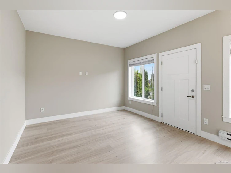 100-253 Victoria Road, Nanaimo, BC, V9R 4P8 - 10