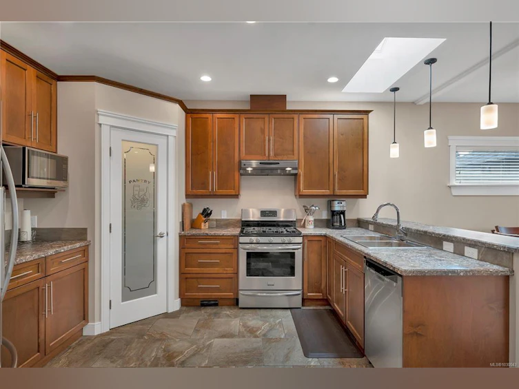 542 Park Forest Drive, Campbell River, BC, V0P 1H0 - 5