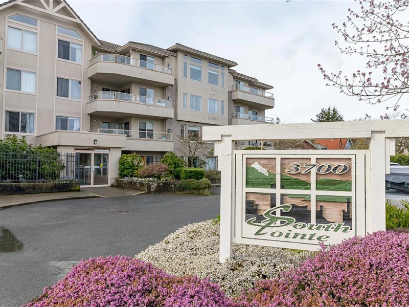 306 - 3700 Carey Road, Saanich BC V8Z 4C2