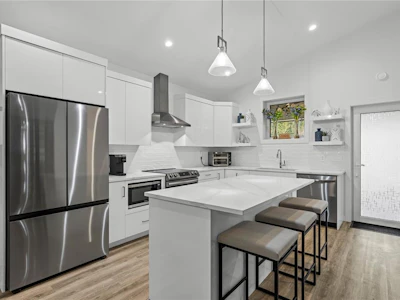 9-3025 Royston Road - 4
