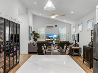 9-3025 Royston Road - 5