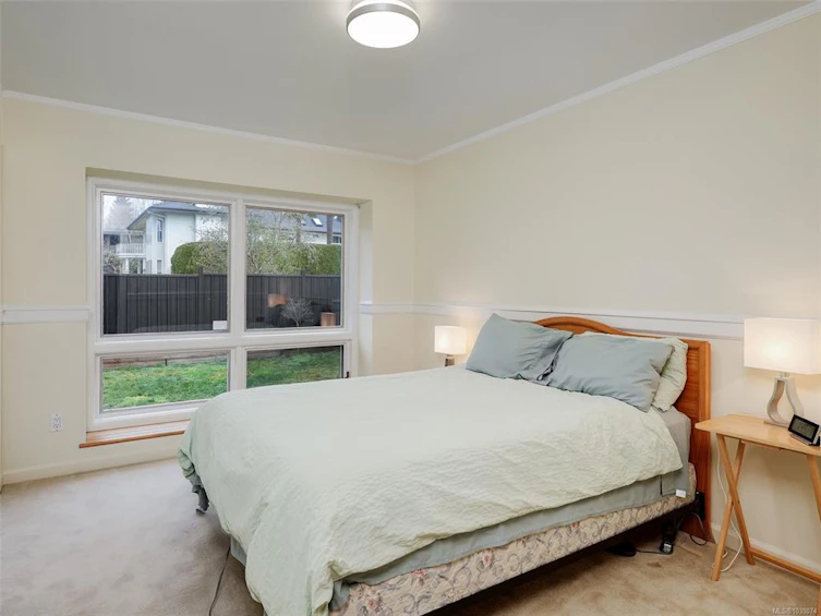 3914 Gibson Court, Saanich, BC, V8N 6E2 - 19