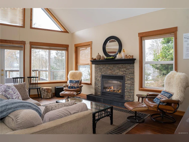 11464 Youbou Road, Youbou, BC, V0R 3E1 - 8