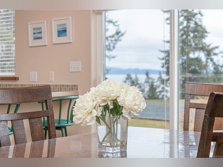 3043 Raymur Place, Qualicum Beach, BC, V9K 2N9 - 5