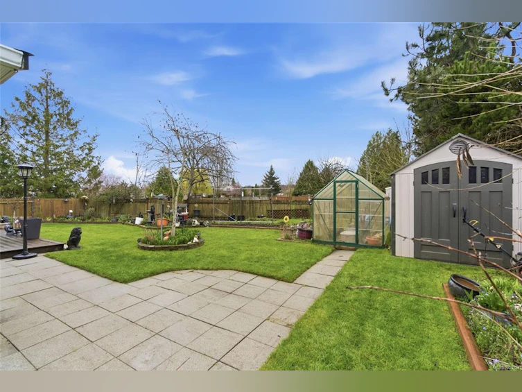 652 Ermineskin Avenue, Parksville, BC, V9P 1G2 - 30