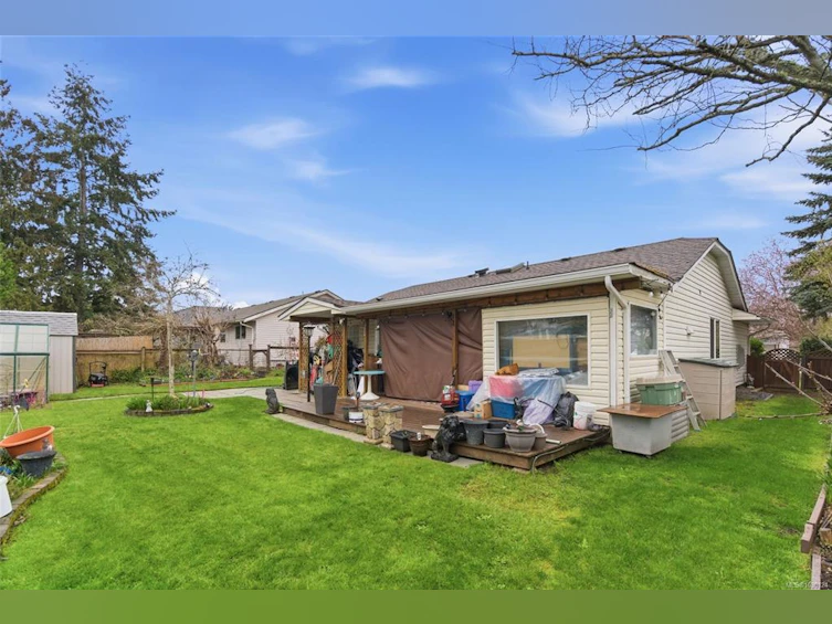 652 Ermineskin Avenue, Parksville, BC, V9P 1G2 - 32