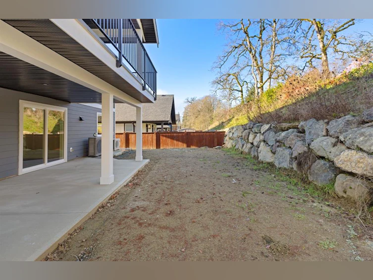 2035 Oakhill Place, Duncan, BC, V9L 0J2 - 3