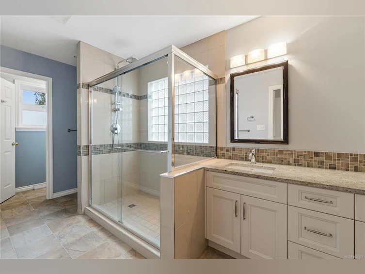 5735 Malibu Terrace, Nanaimo, BC, V9T 5Y8 - 13