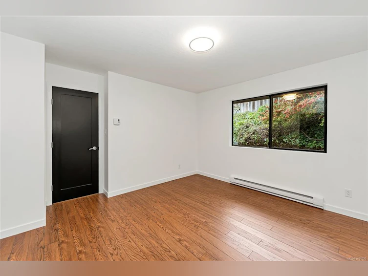 5198 Beckton Road, Saanich, BC, V8Y 2C1 - 31