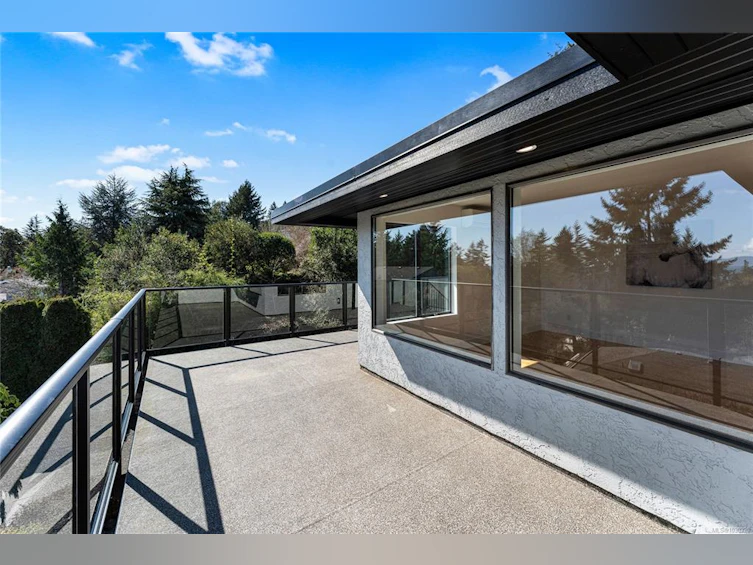 5198 Beckton Road, Saanich, BC, V8Y 2C1 - 60