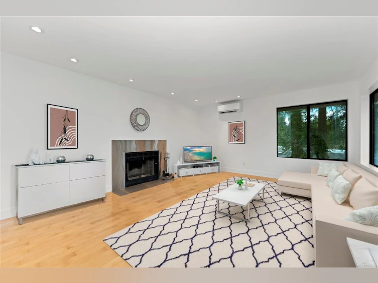 5198 Beckton Road, Saanich, BC, V8Y 2C1 - 16