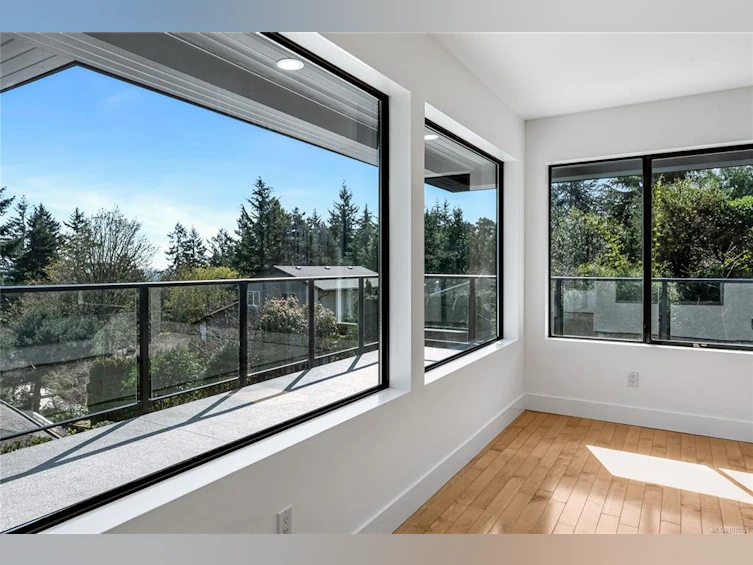 5198 Beckton Road, Saanich, BC, V8Y 2C1 - 53