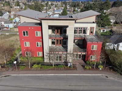 438 Wakesiah Avenue - 2