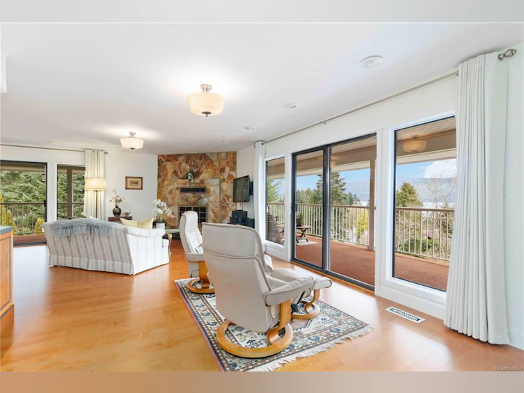817 Aros Road, Cobble Hill, BC, V8H 0A1 - 5