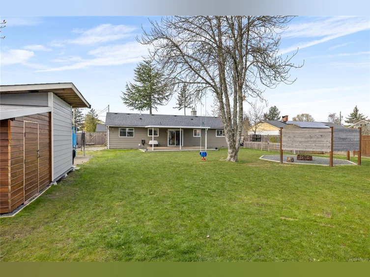 246 Cedar Street, Parksville, BC, V9P 1J1 - 35