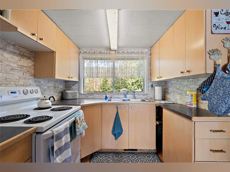 7302 Peri Road, Lake Cowichan, BC, V0R 2G1 - 21