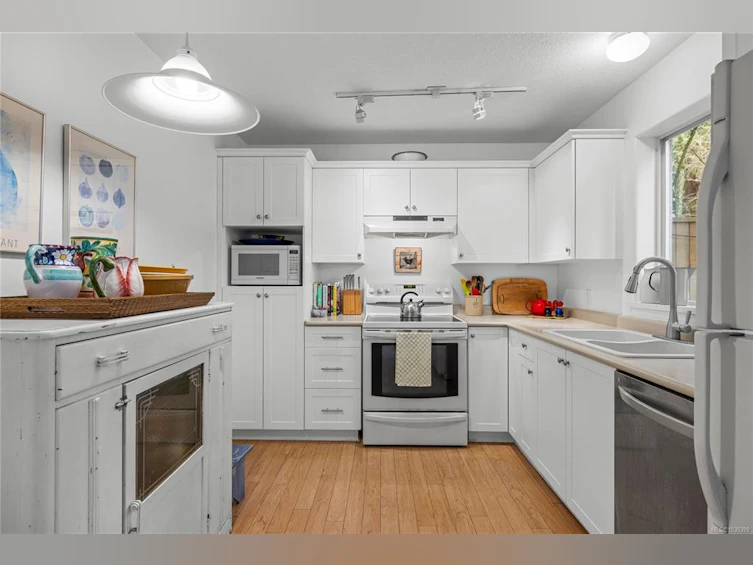 2-290 S Corfield Street, Parksville, BC, V9P 2G7 - 4