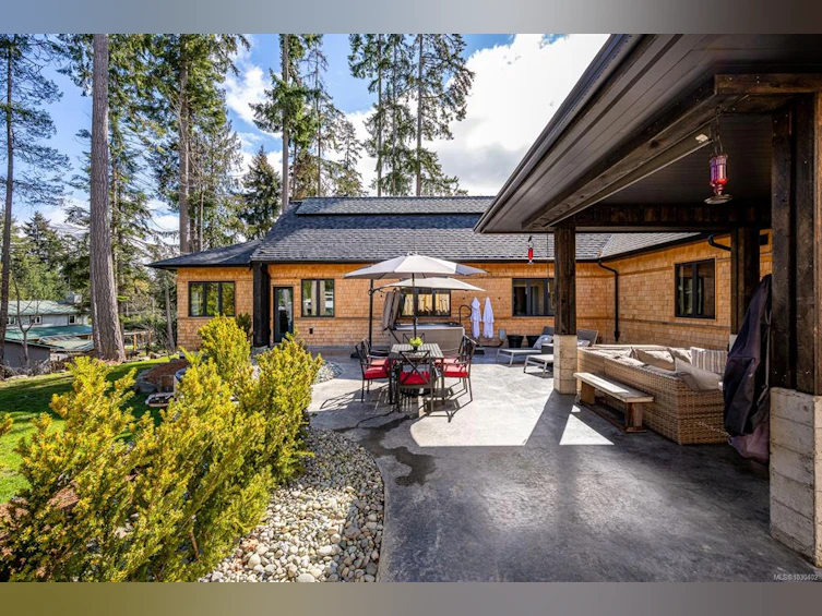4615 E Thompson Clarke Drive, Bowser/Deep Bay, BC, V0R 1G0 - 58