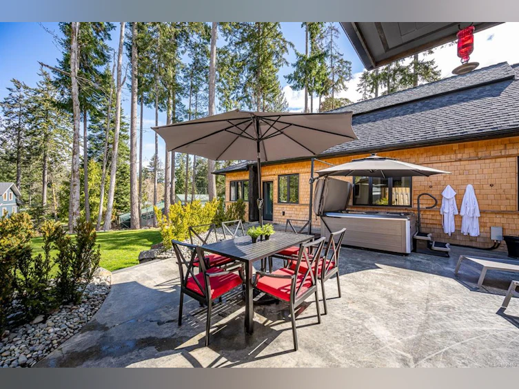 4615 E Thompson Clarke Drive, Bowser/Deep Bay, BC, V0R 1G0 - 57
