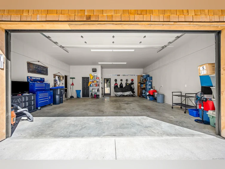 4615 E Thompson Clarke Drive, Bowser/Deep Bay, BC, V0R 1G0 - 8