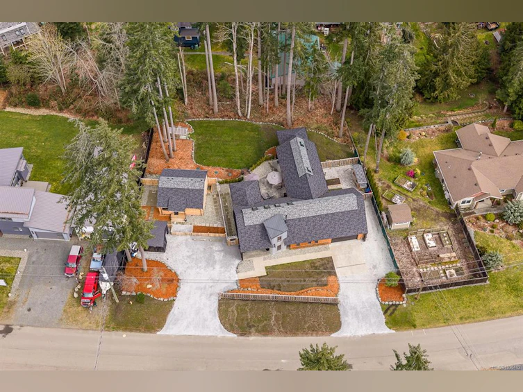 4615 E Thompson Clarke Drive, Bowser/Deep Bay, BC, V0R 1G0 - 79
